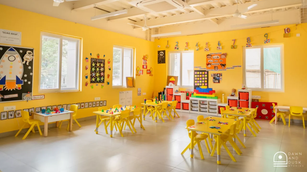 siate-jubliee-school-class-room2